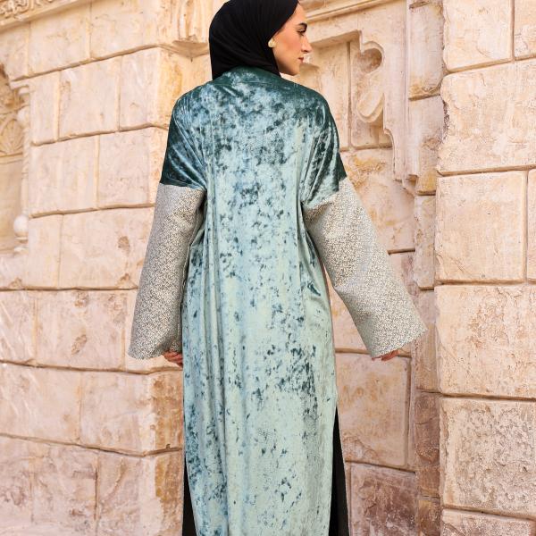 Yaqeen Kaftan